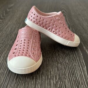 Native Jefferson Shoes in Milk Pink Bling